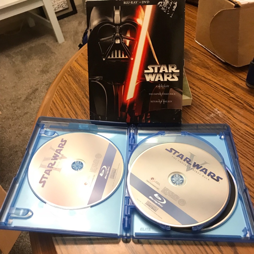 Star Wars Trilogy Episodes IV-VI Blu-Ray/DVD